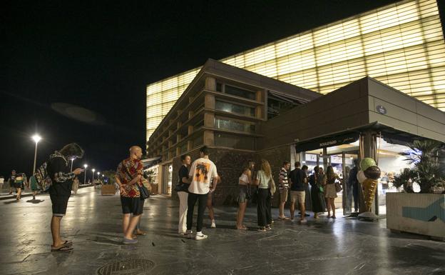 Donostia mantendrá iluminados por la noche edificios públicos claves para la seguridad en Semana Grande